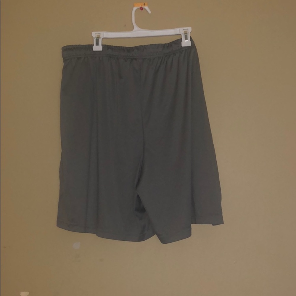Russell Shorts - Picture 2 of 2